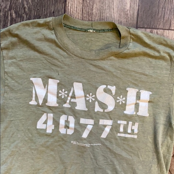 Vintage Tops - Vintage 81 Mash Shirt